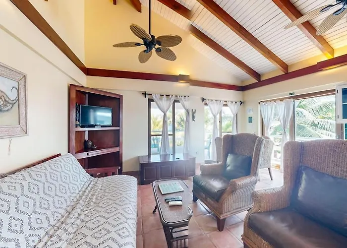 Condo #23 @ Beachside Villas